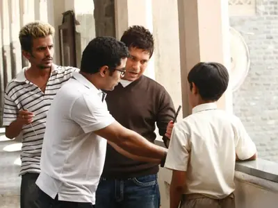 Bappaditya Roy with Sachin Tendulkar during a Reynolds commercial shoot