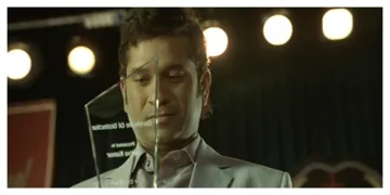 Reynolds Trimax commercial directed by Bappaditya Roy featuring Sachin Tendulkar